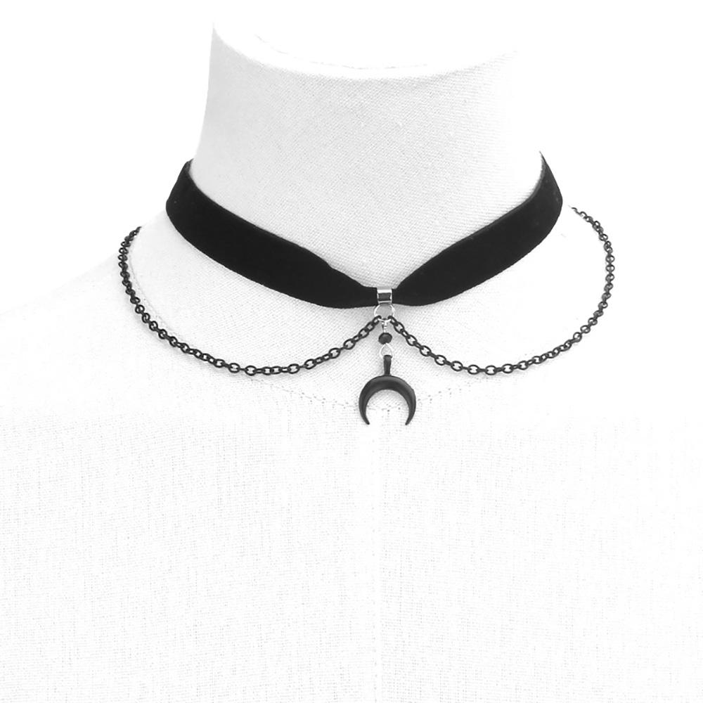 Black Crescent-shaped Necklace Gothic Choker Necklace Vintage Punk Chain Goth Collar Women Double-layer Design Sense Necklace