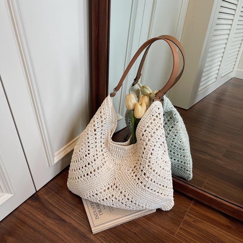 Woven bag women's new lazy style fashion leisure vacation shoulder bag large capacity tote bag