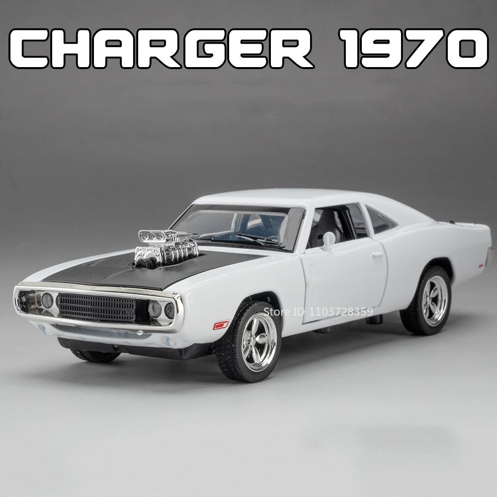 1:32 Lader 1970 Modellauto Spielzeug Legierung Druckguss Galvanisierte Modelle Sound Licht Türen Geöffnet Rückzieher Schmuck Autos Jungen Geschenke