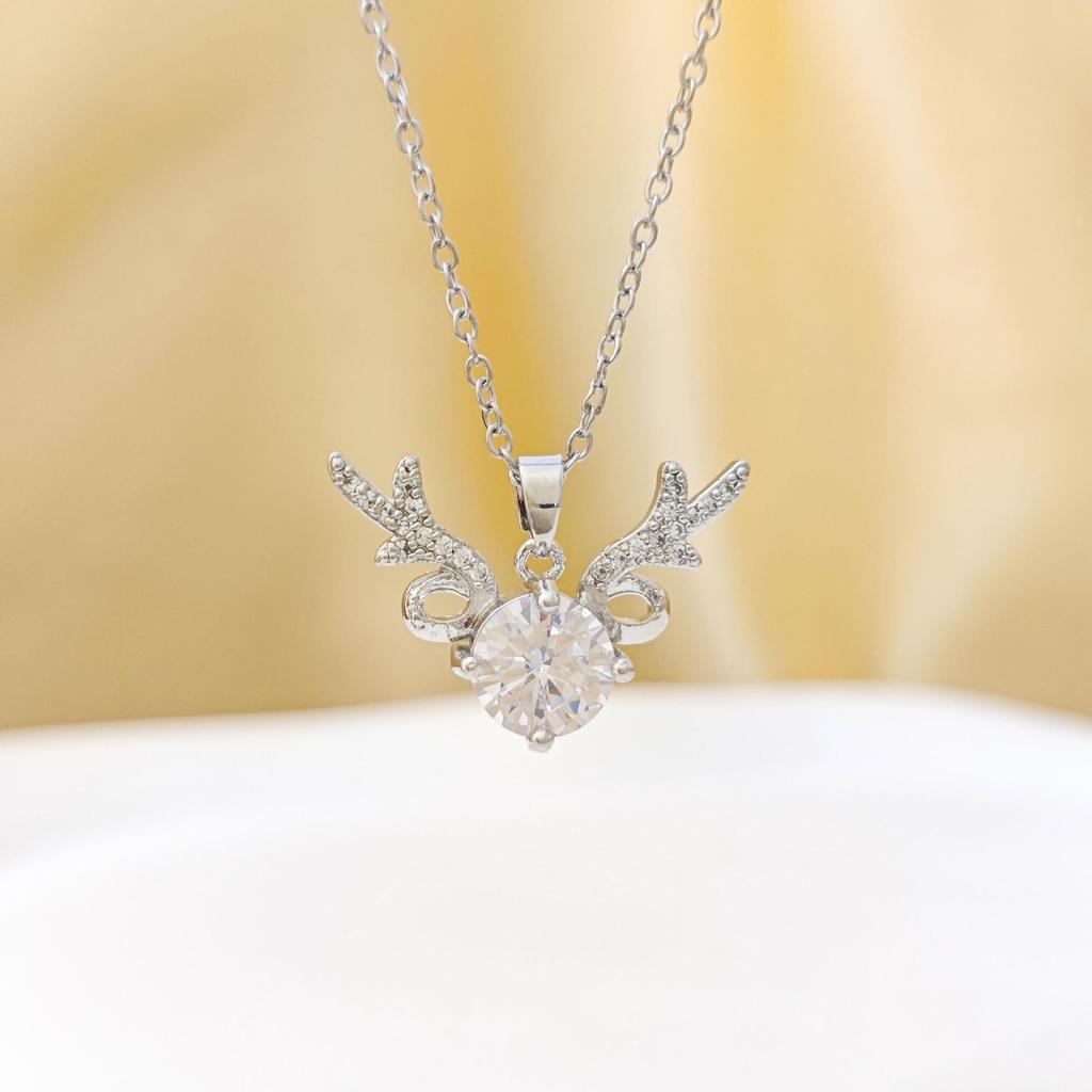 Elegant Titanium Steel Elk Necklace for Women - Light Luxury Clavicle Chain Jewelry