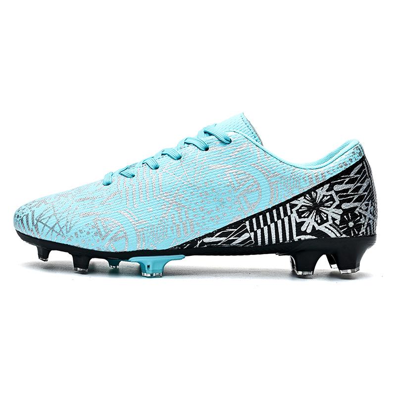 

Assassin 16 Men s Long Spike Football Shoes for Kids and Students 39