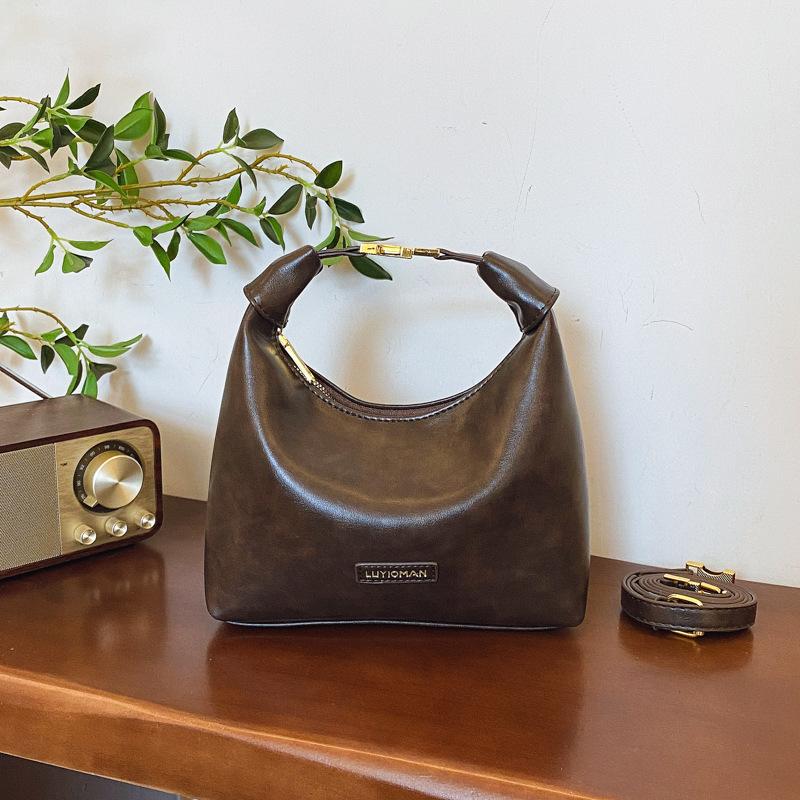 High-end Niche Bag Women's Versatile New Retro Fashion Messenger Bag Women's Portable Dumpling Bag