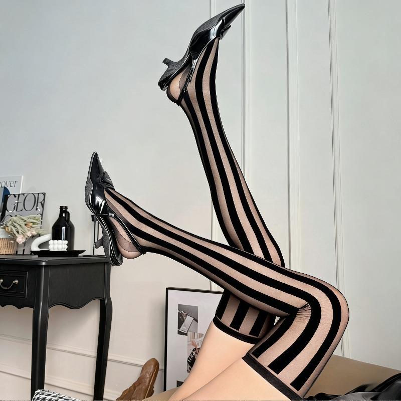 Nuovi Sexy Calze Nere a Righe Verticali Elasticizzate Coscia Alta Per Donna Estate Sottili Traspiranti Calze Sopra il Ginocchio Collant Trasparenti
