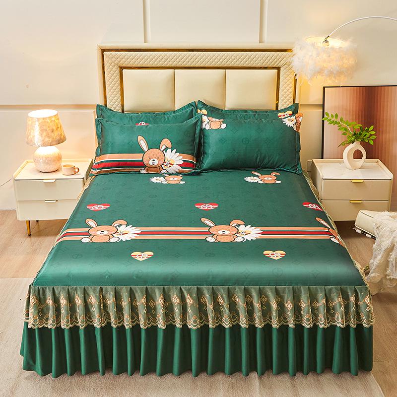Ice Silk Bed Skirt 3-Piece Set: Machine Washable, Soft, Double Bed, Summer