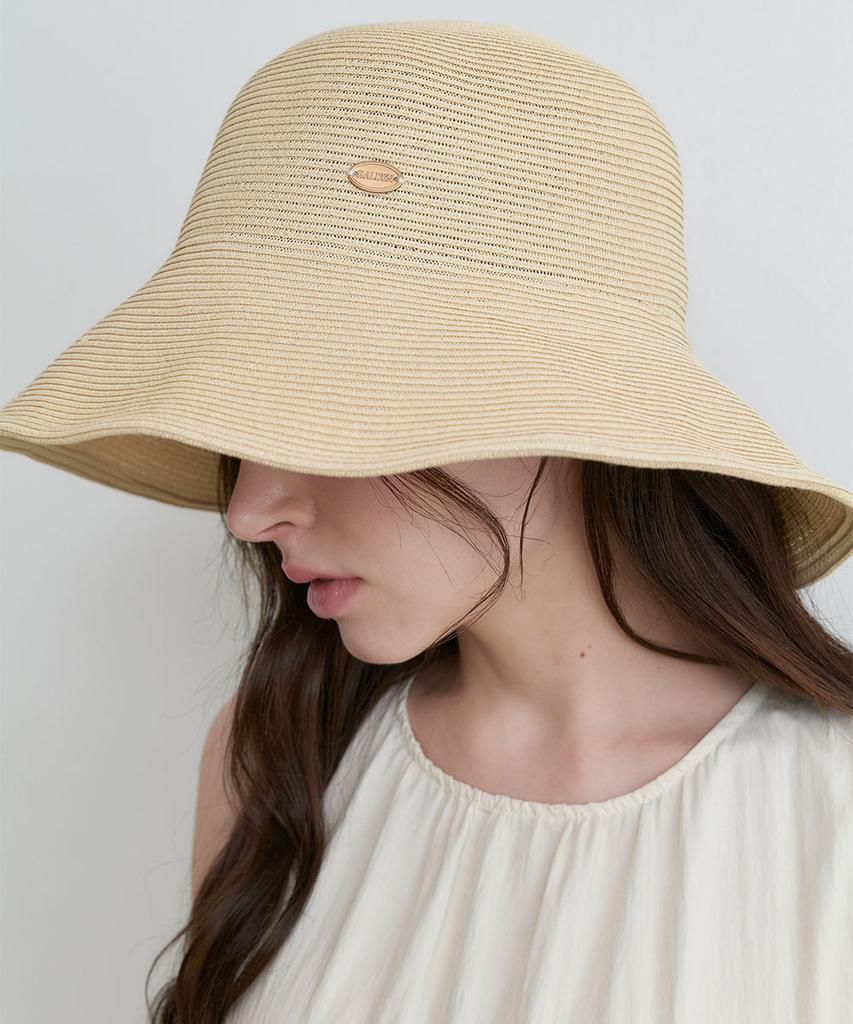 Hallen Wide Pendant Bucket Hat (C079_Ivory)