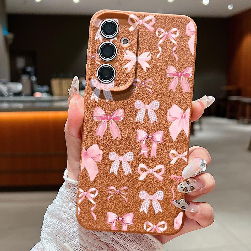 Stoßfeste schlanke Handyhülle mit rosa Schleifendruck für Samsung S25 S24 FE S23 Ultra S22 A56 A36 A16 A55 A26 A35 Ledertextur TPU Weiche matte Bumperabdeckung