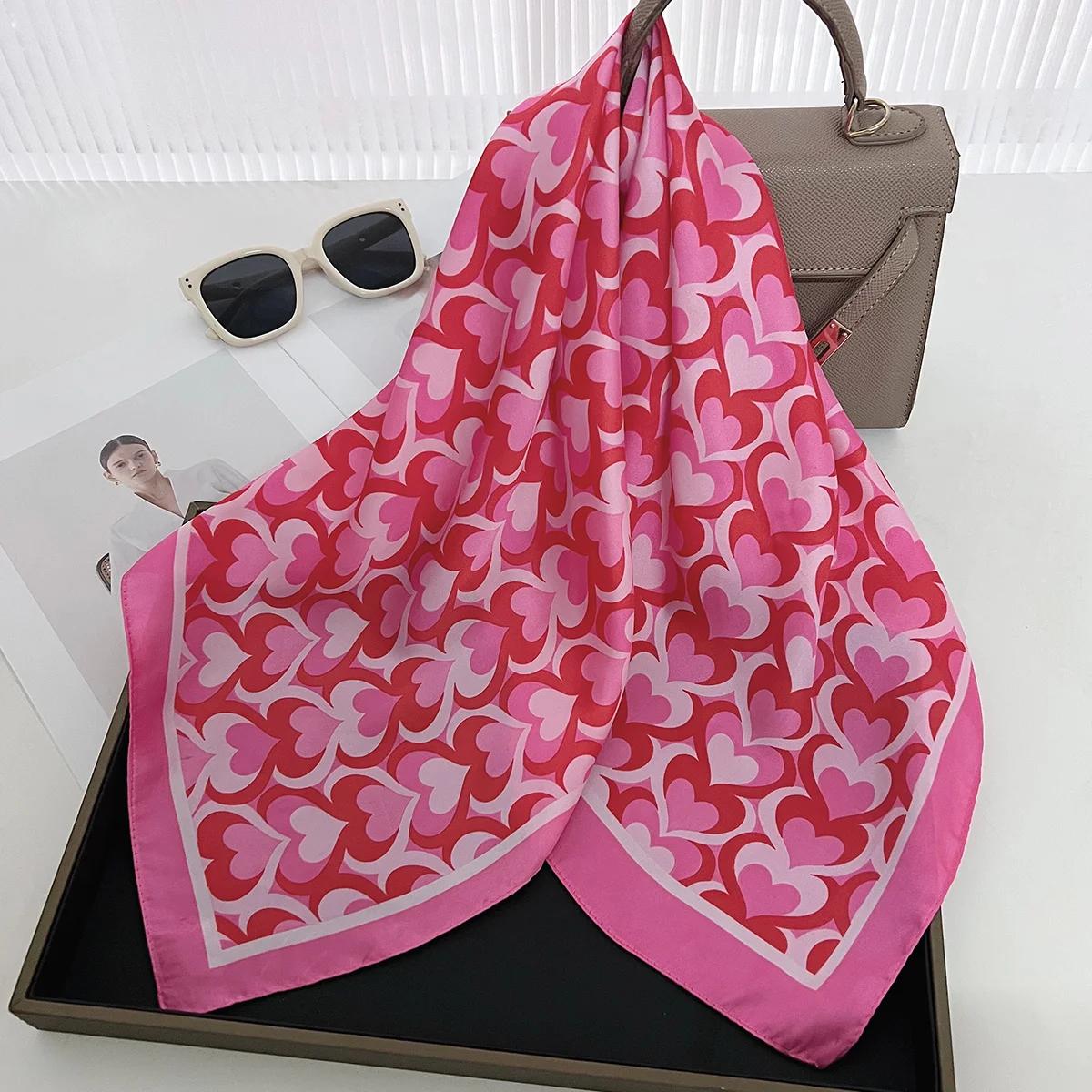 

Квадратный шарф из искусственного шелка с принтом LOVE для женщин, весенняя бандана, дышащий шарф, повязка для волос, головная повязка для завершения вашего образа