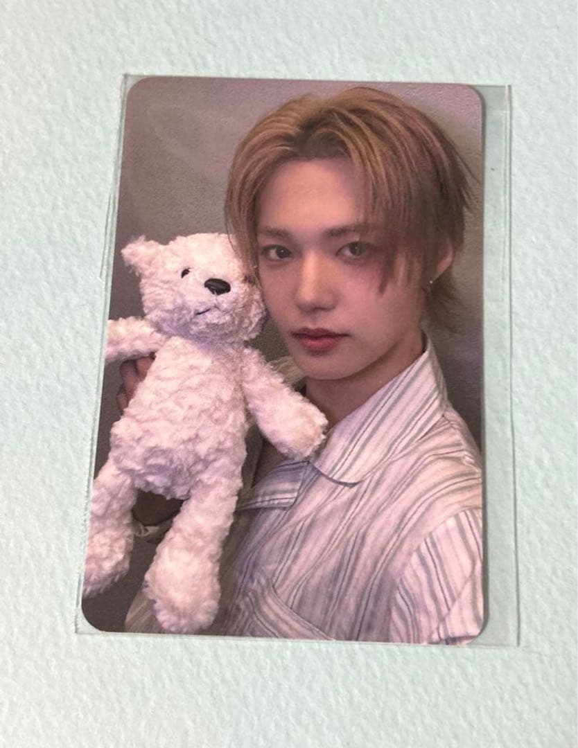 [USED] TREASURE Season s Greetings Pop-up Bonus Photocard - Doyoung