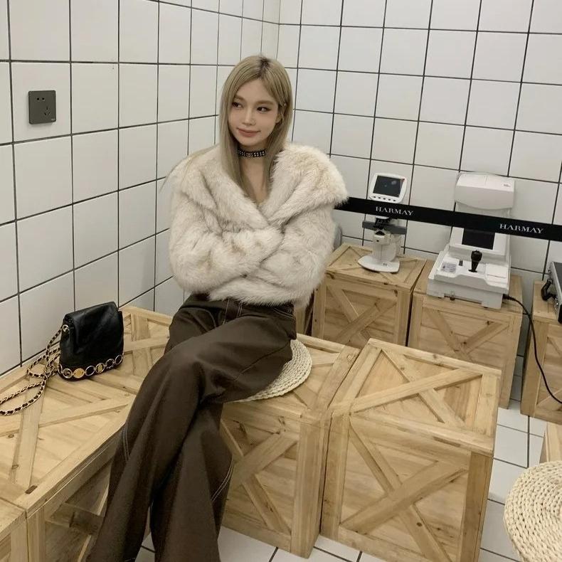 Marque de Luxe Automne Hiver Manteau en Fourrure Femmes Court Vent Paresseux Veste en Fourrure de Renard Courte Duveteux Casaco De Pele Féminin