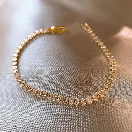 Zirconia Cubic Bracelet for Women Tear Drop Shaped Rhinestone Bracelet Wedding Bridal Jewelry for Anniversary Birthday Valentine's Day