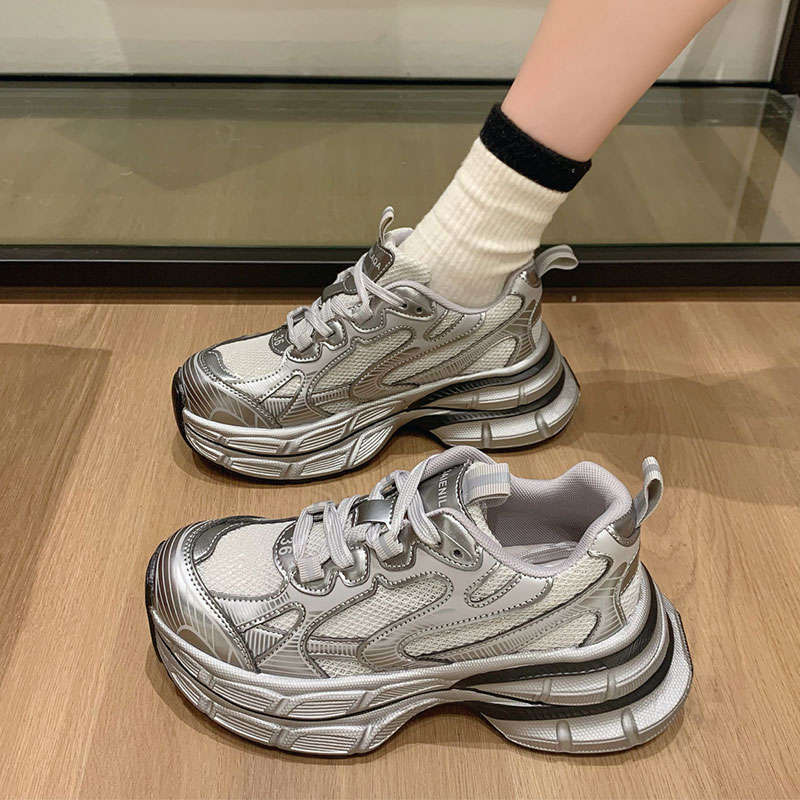 Small platform shoes casual sports shoes women's 2025 spring and autumn new silver inner height increase Paris dad shoes