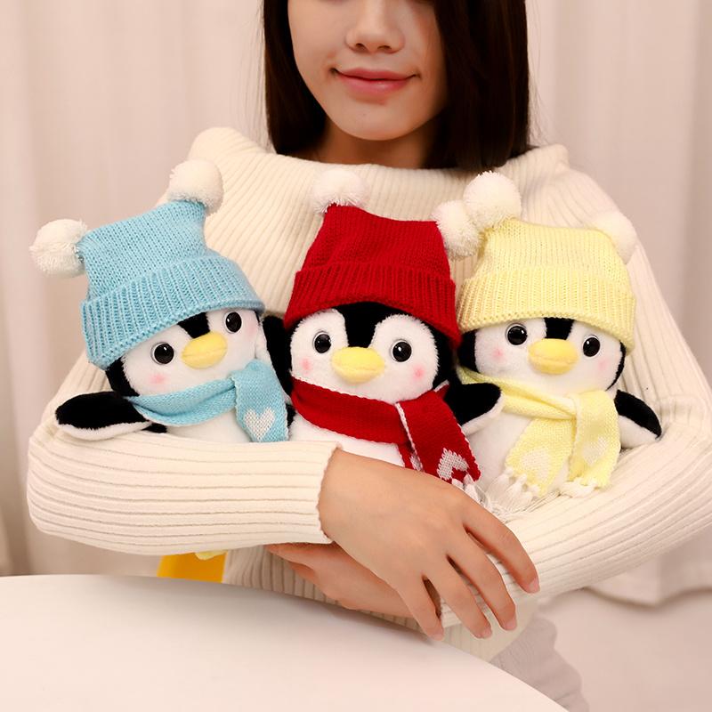 1 pz 25/35cm Pinguino Carino Con Cappello Sciarpa Peluche Bambola Morbido Animale di Peluche Cartone Animato Giocattoli Cuscino per Bambini Bambini Regalo di Natale Decorazione