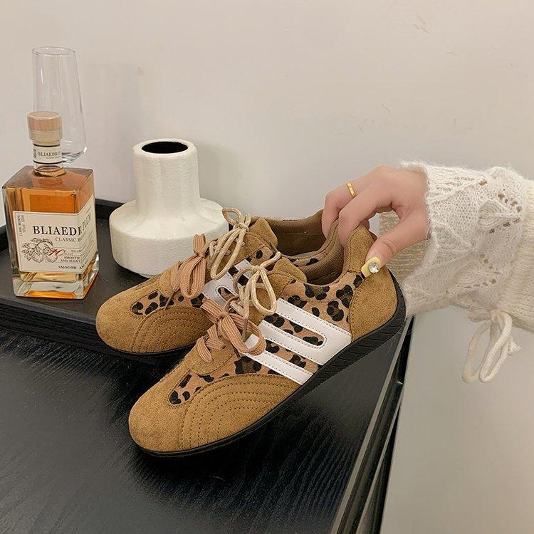 Cowhide retro leopard print German training shoes women's 2025 new versatile breathable casual light and comfortable sports board shoes women's shoes