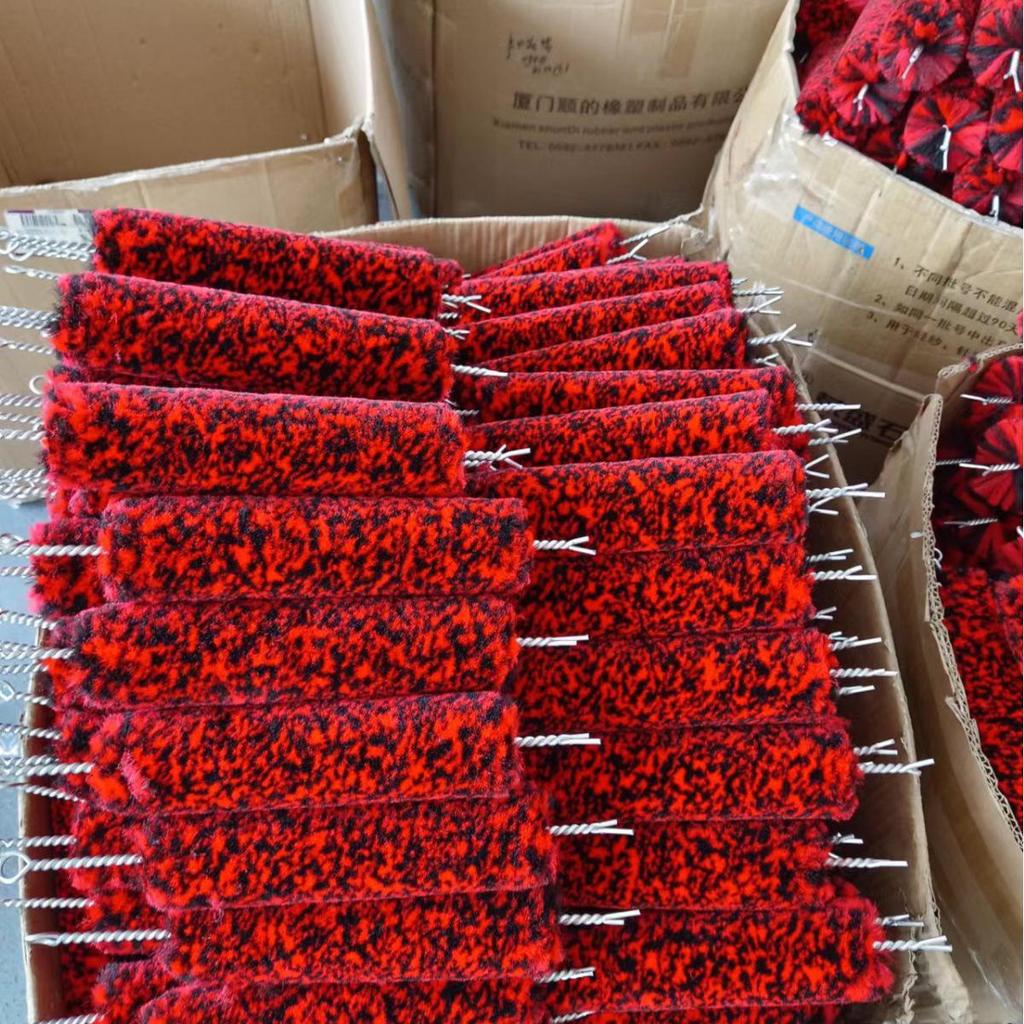 Best-Selling Car Tire and Wheel Hub Cleaning Brush – Stain Removal with Imitation Wool Bristles