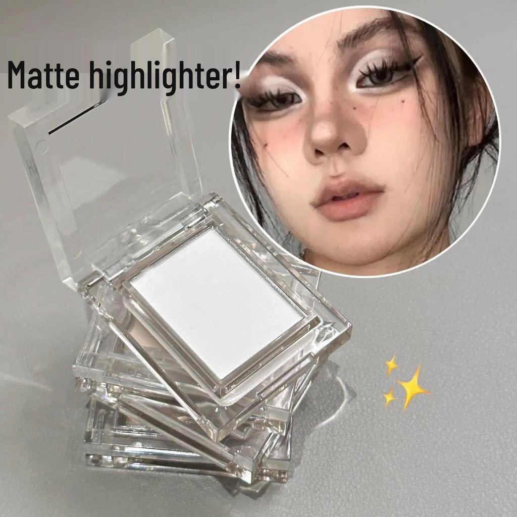 Charming Low-Saturation Pearlescent Matte Eyeshadow and Blush for Women
