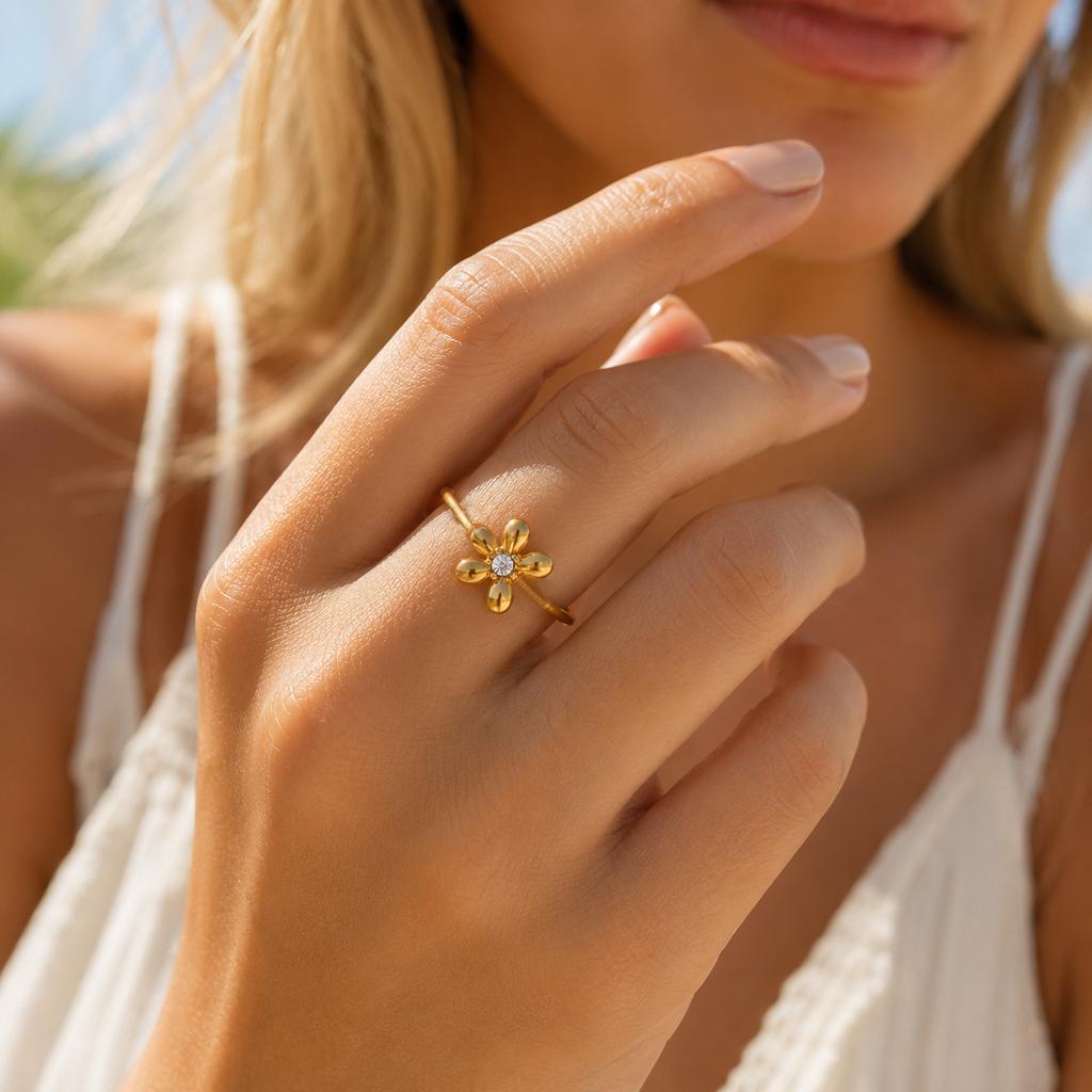 Flower Rings, French Vintage Style 18K Gold Plated Large Hollow Floral Statement Ring Aesthetic Open Adjustable Jewelry for Wome