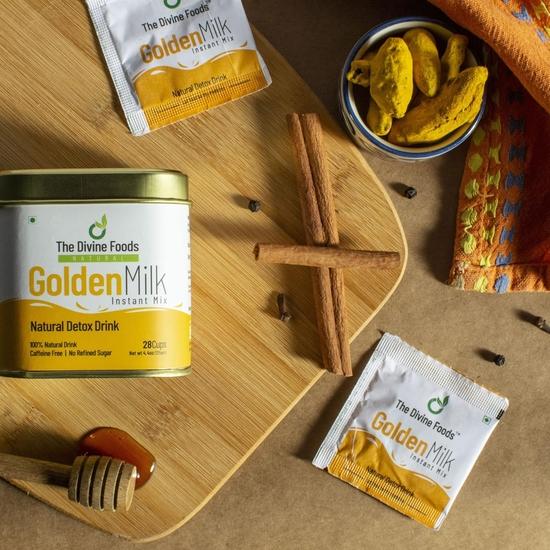 The Divine Foods Organic Golden Milk Latte, Natural Detox Drink DND, Haldi Milk, Antioxidant & Anti-Inflammatory High Curcumin, 28 Sachets, (125 Gm)