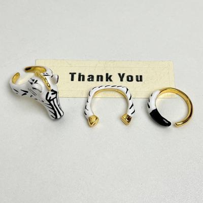 Vintage Animal Horse Ring Set Pony Horse Black White Cartoon Glaze Ring Exaggerated Delicate Opening Finger Ring Party Favors
