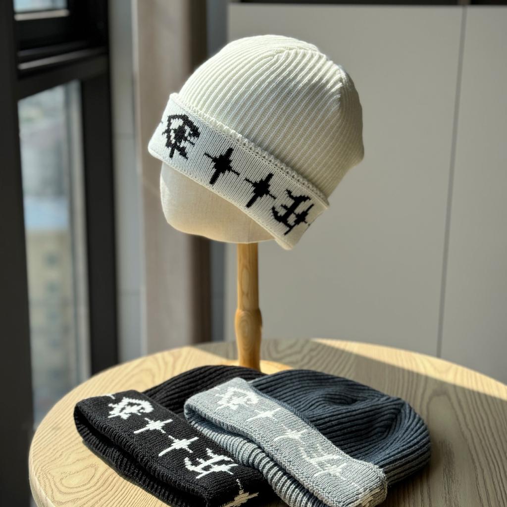 Korean Retro Warm Embroidered Knitted Hat for Women Autumn and Winter Street Hip Hop Baotou Thickened Cold Proof Ear Protection Woolen Hat