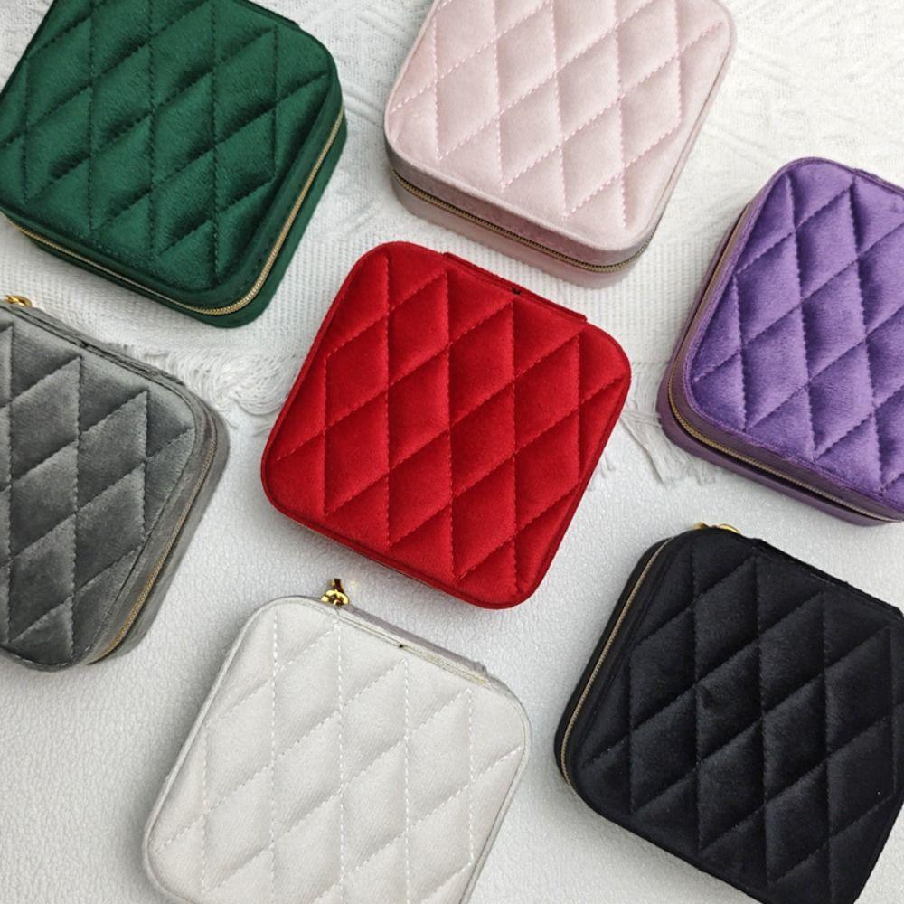 Rhombus Pattern Portable Velvet Jewelry Box Zipper Closure Velvet Jewelry Organizer Travel Jewelry Box Travel Use