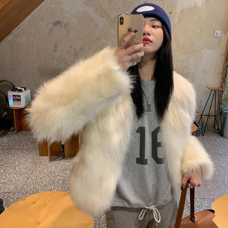 

Женская куртка из лисьего меха, короткая, зимняя, новая модная, экологически чистая, плюшевая, тонкая норковая шуба one size молочный белый