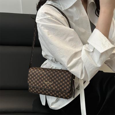 Retro Texture New Classic Versatile Small Square Bag Casual Commuting Fashion Women's Bag Shoulder Messenger Bag