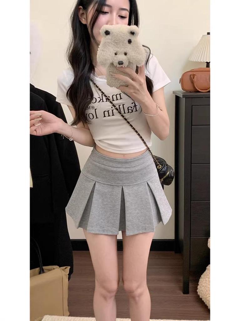 Plus Size Korean-Inspired High-Waisted Slimming Pleated Skirt