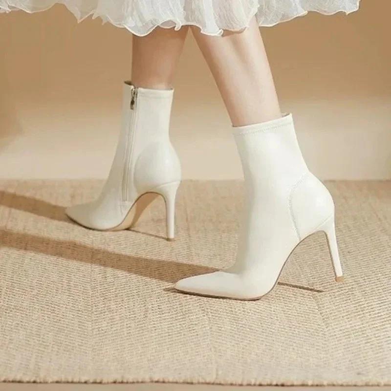 Mode Sexy Spitzschuhe High Heels Stiefeletten Damenschuhe Designer 2025 Trend Neue Mode Chelsea Boots Winter Kleid Party Pumps Mujer