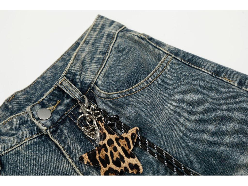 Jeans de Perna Larga Patchwork com Patch de Estrela Leopardo Outono 2025