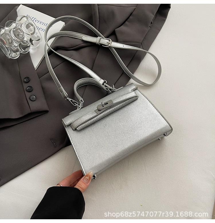 Hand Improvement Sense Kelly Small Square Bag Shoulder Bag European and American Retro High Intelligence Loose Davis Bag Shoulder Crossbody Bag