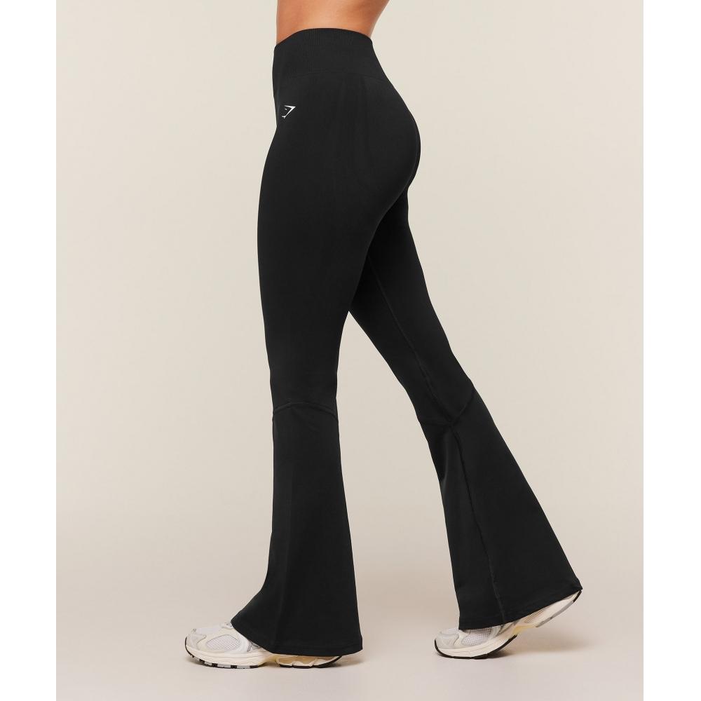 Gymshark Alltags nahtlose ausgestellte Leggings 2.0 Gs Schwarz B6b2g Bb2j