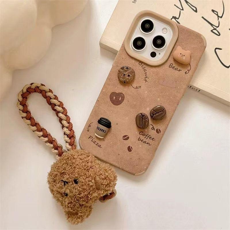 Three-dimensional coffee bear is suitable for iPhone16promax Apple 15 Pro mobile phone case 14 new 13 leather pattern 12/11