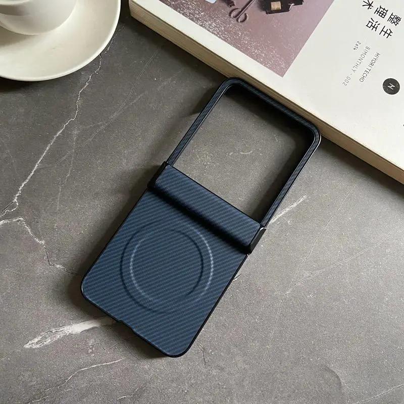 Custodia Magnetica Wireless di Lusso con Cerniera per Telefono per Motorola Razr 60 50 Ultra Texture Pelle Fibra di Carbonio Antipolvere Cover Rigida
