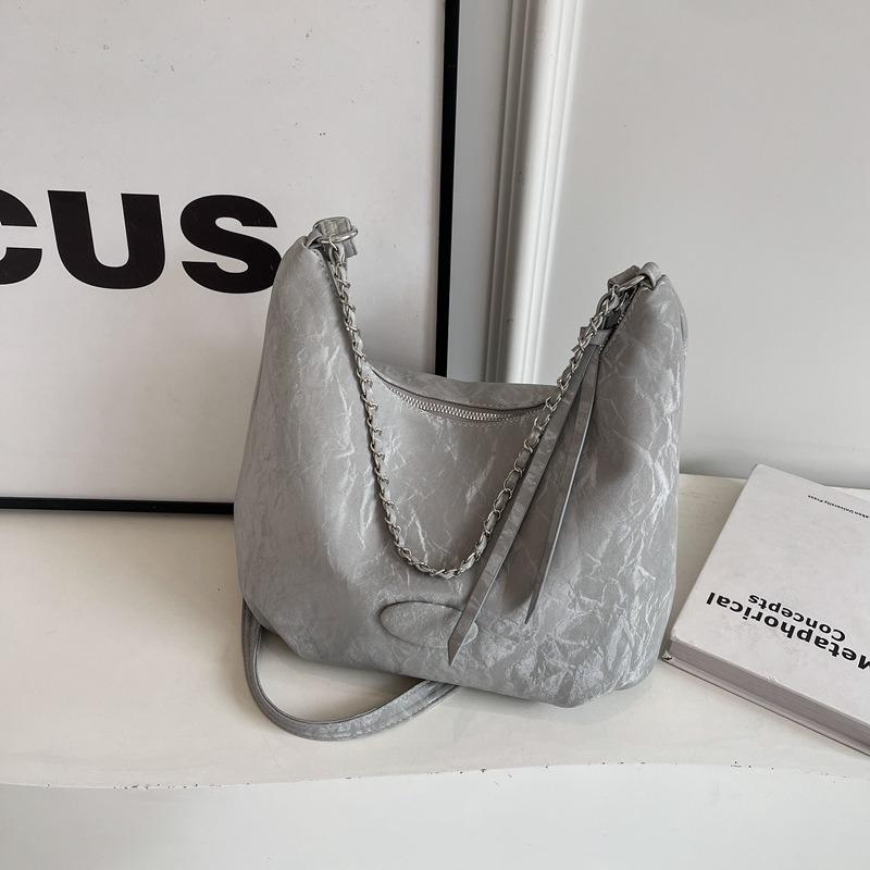 Casual Student Soft Surface Large-capacity Bag Women's New Summer Work Commuter Bag Fashionable Shoulder Messenger Bag