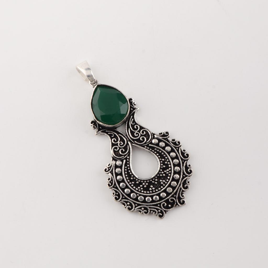Green Onyx Gemstone 925 Sterling Silver Women Jewelry Partywear Chain Pendant 1.8" For Wife CP-45-19