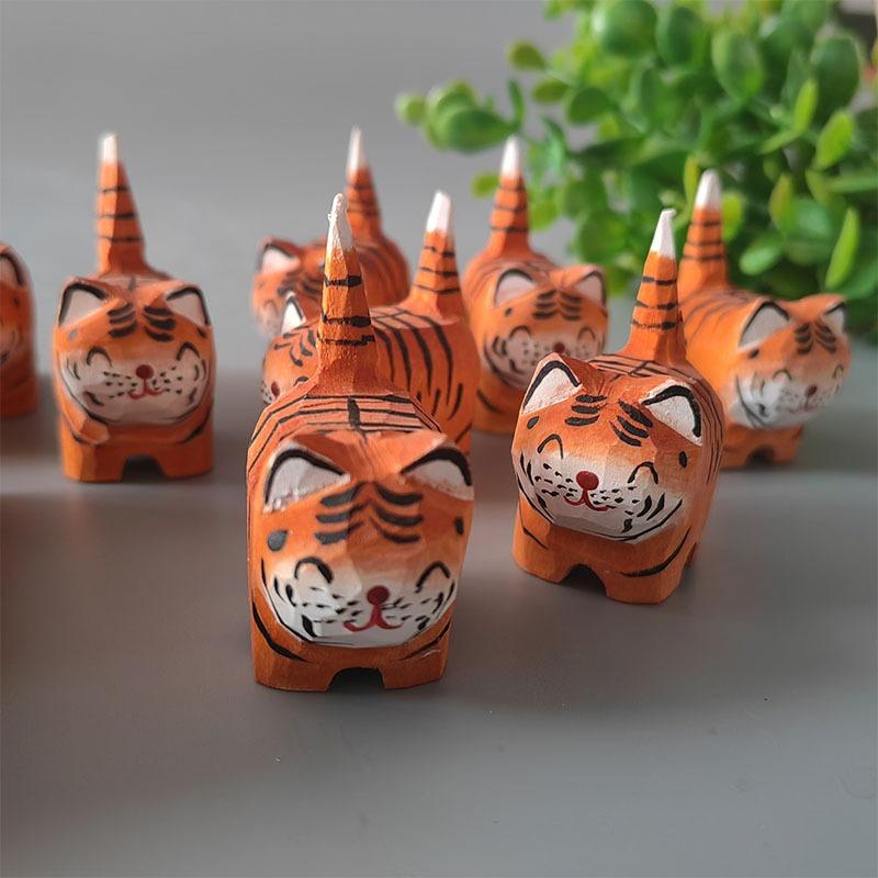 Pure Solid Wood Tiger Carving, Handmade Adorable Forest Scene Ornament Decoration