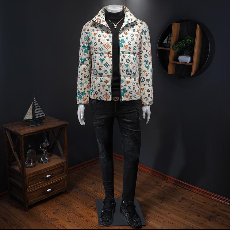 Hochwertige Herren-Jacquardjacke mit 90% Daunenfüllung - Herbst/Winter 2025 Edition