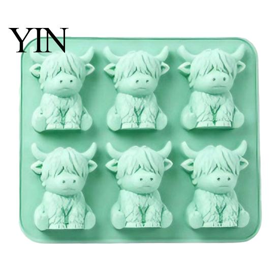 Decorative Ice Cubes for Drinks 3D Highland Cow Mold, 6 Cavity Food Grade Silicone Thickened Durable Mold Cube Tray, Non Stick Flexible Whiskey