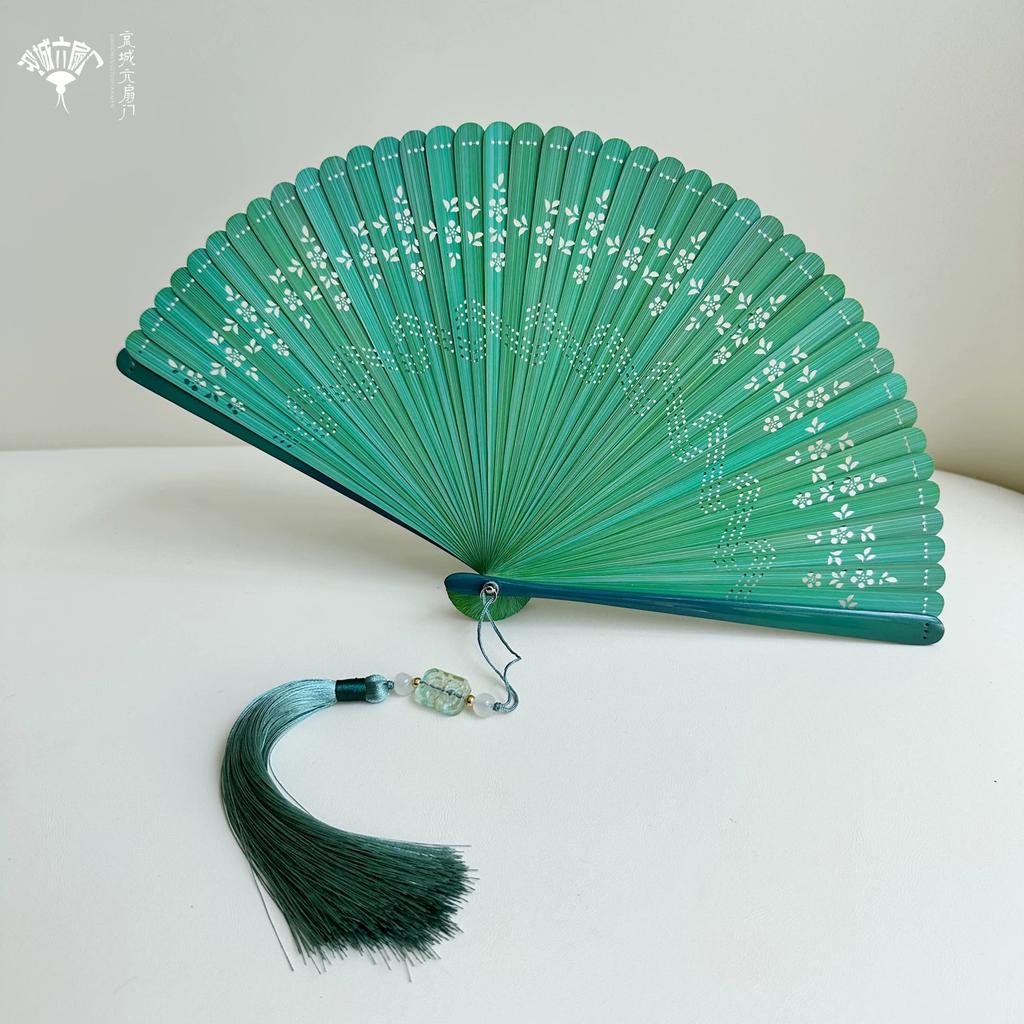 Women's Small Folding Fan, New Chinese Style, Portable Folding Full Bamboo Fan, Ancient Style, Suitable for Cheongsam, Hanfu, and Dance