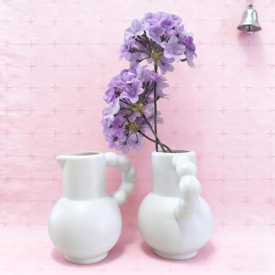 Rustikale Vase mit Henkel Retro Imitation Keramik Vase Krug Design Weiß Dekorative Kunststoffvase Hydrokultur Pflanzgefäß für Bauernhaus Mittelstück Zuhause