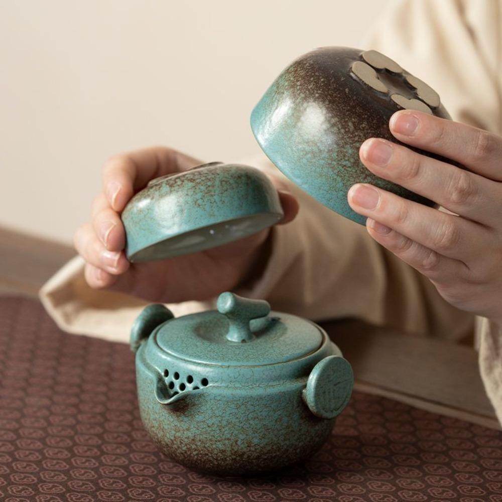 Minimalist 2 in 1 Tea Ceremony Teapot Set Ceramic Mini Travel Teapot with Storage Bag Chinese Teapot Set Outdoor