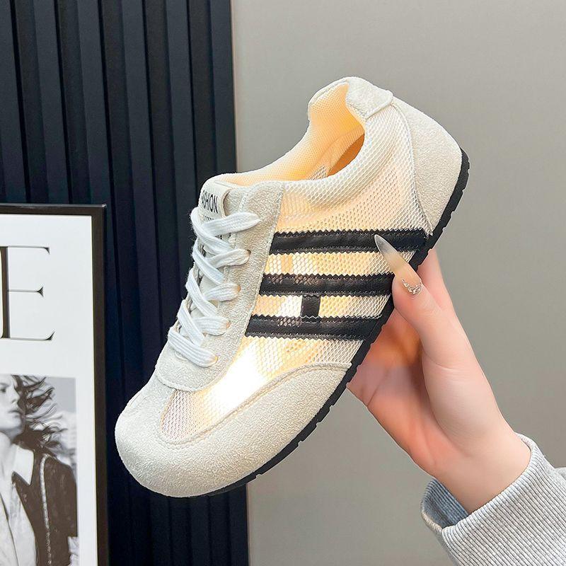Popular retro mesh breathable German training shoes women's light and versatile flat-bottomed casual sports board shoes 2025 summer new