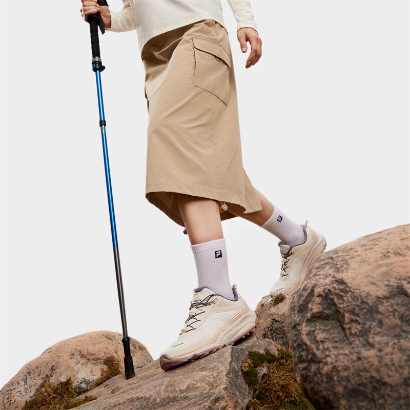 FILA Breathable Versatile Durable Low-Top Outdoor Functional Shoes Women Shoes Milk-White Sunset-Yellow A12W431203FGC