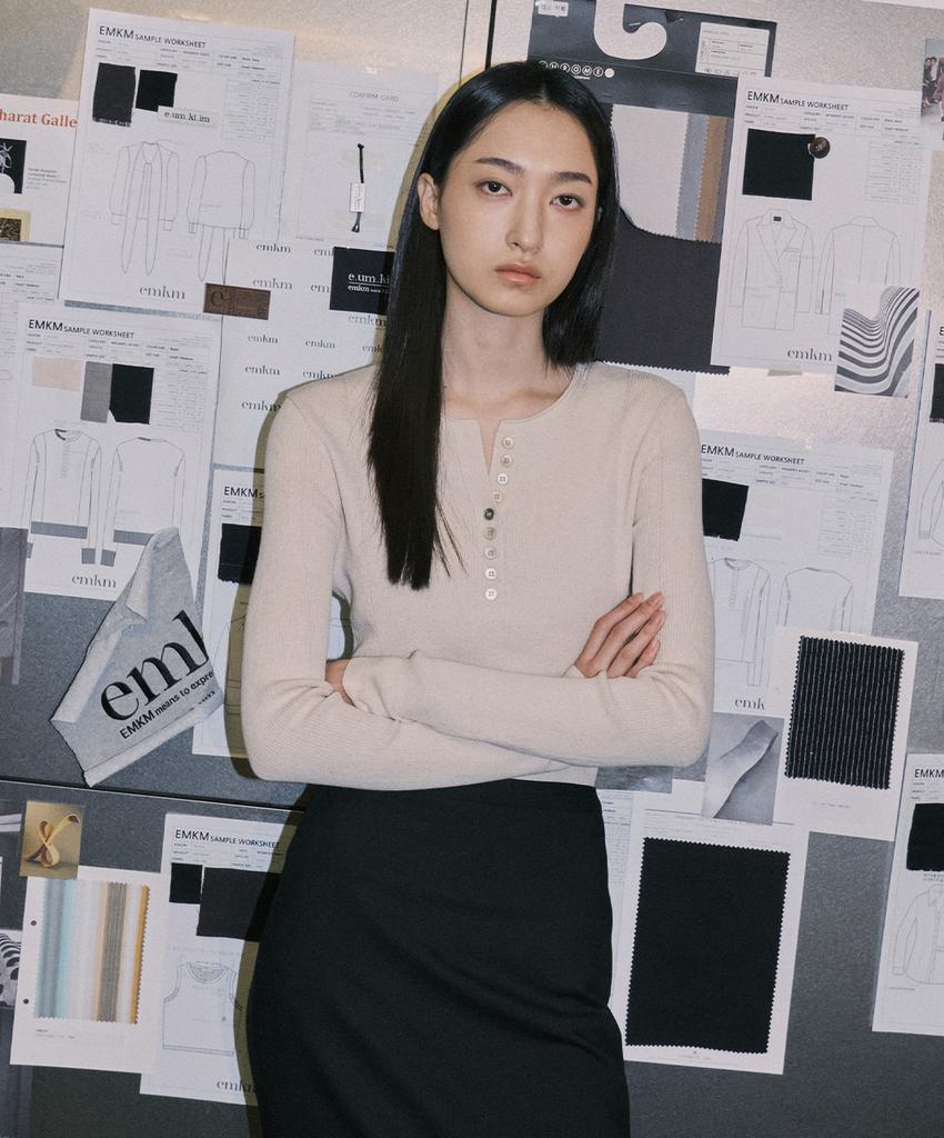 EMKM Henley Neck Button-Up Hemp Linen Long Sleeve Knit Top_Beige