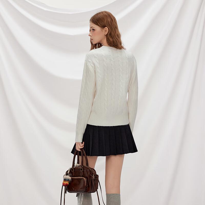 UNIFREE Women's Cable Knit Puppy Embroidered Round Neck Sweater