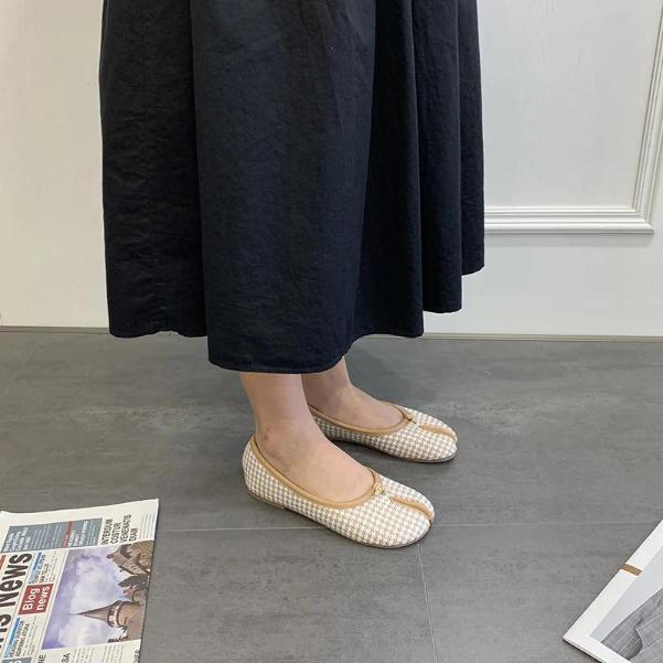 Split Toe Candy Flats Ballet Shoes Woman Slip on Loafers Soft Bottom Moccasins Bow-tie Ballerina Single Tabi Ninja Women Shoes