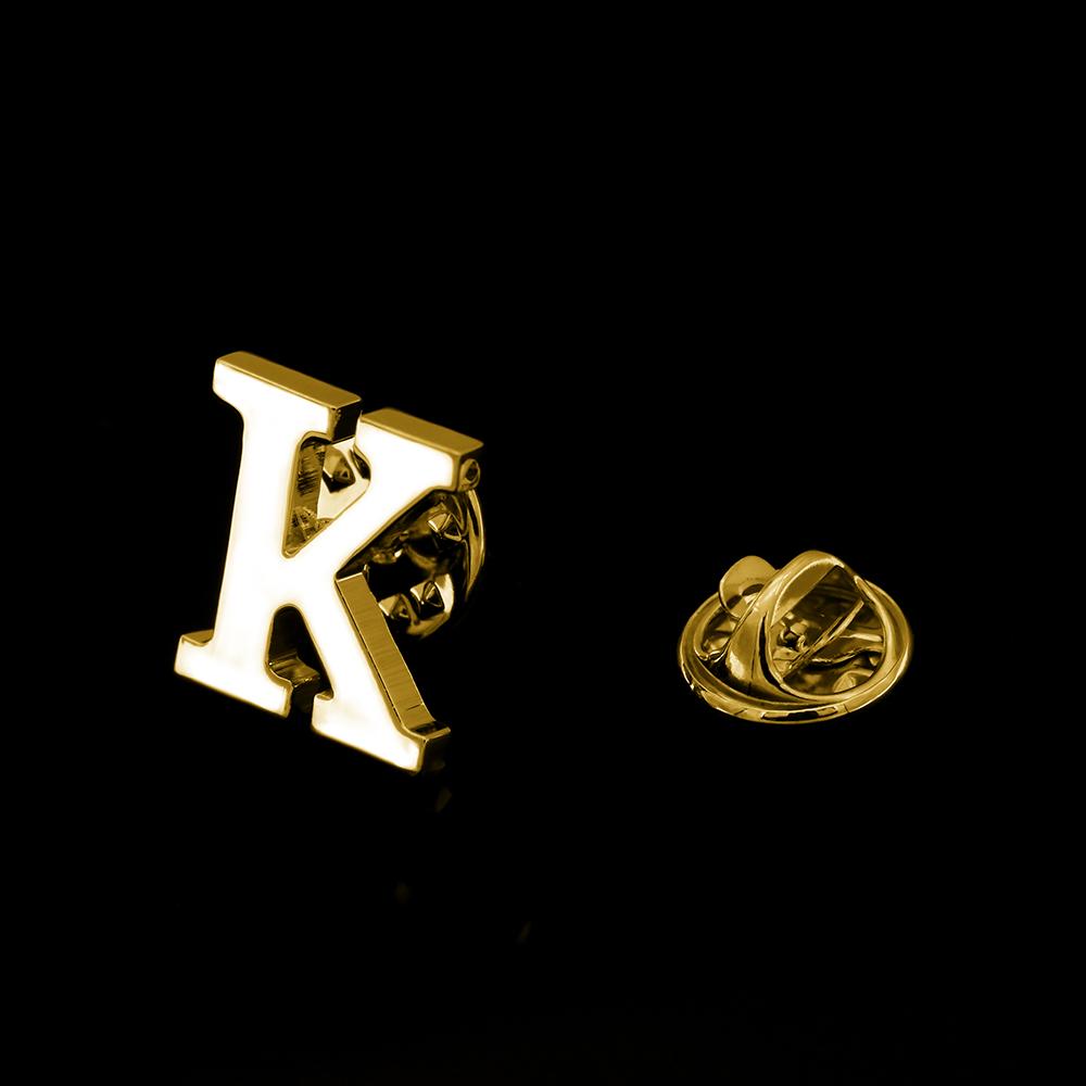 Quality Brass Initial A To Z 26 Letters Pin Golden Color Fashion English Symbol Design Men'S Suit Collar Lapel Brooch Pin