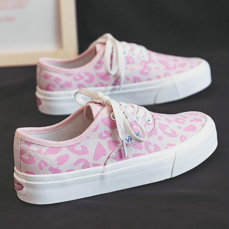 Fashion Ladies Canvas Shoes 2025 Pink Leopard Print Vulcanized Shoes Ladies Flat Shoes Leopard Print Semi Drag Flat Shoes