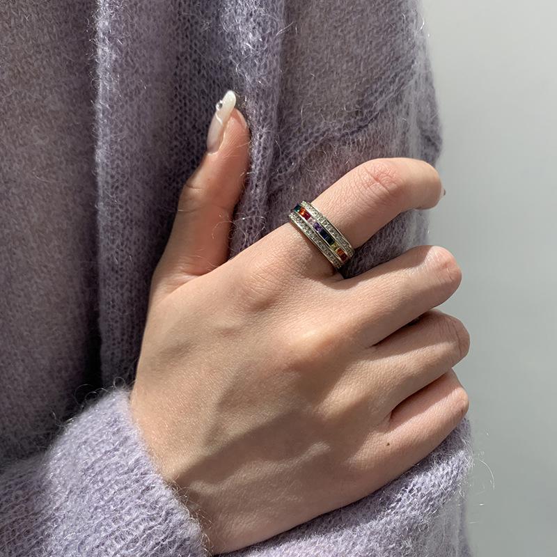 Rainbow Zircon Ring Women'S Light Luxury Niche Design Sense Diamond-Set Exquisite High-End Sense Cold Wind Fashion Personality