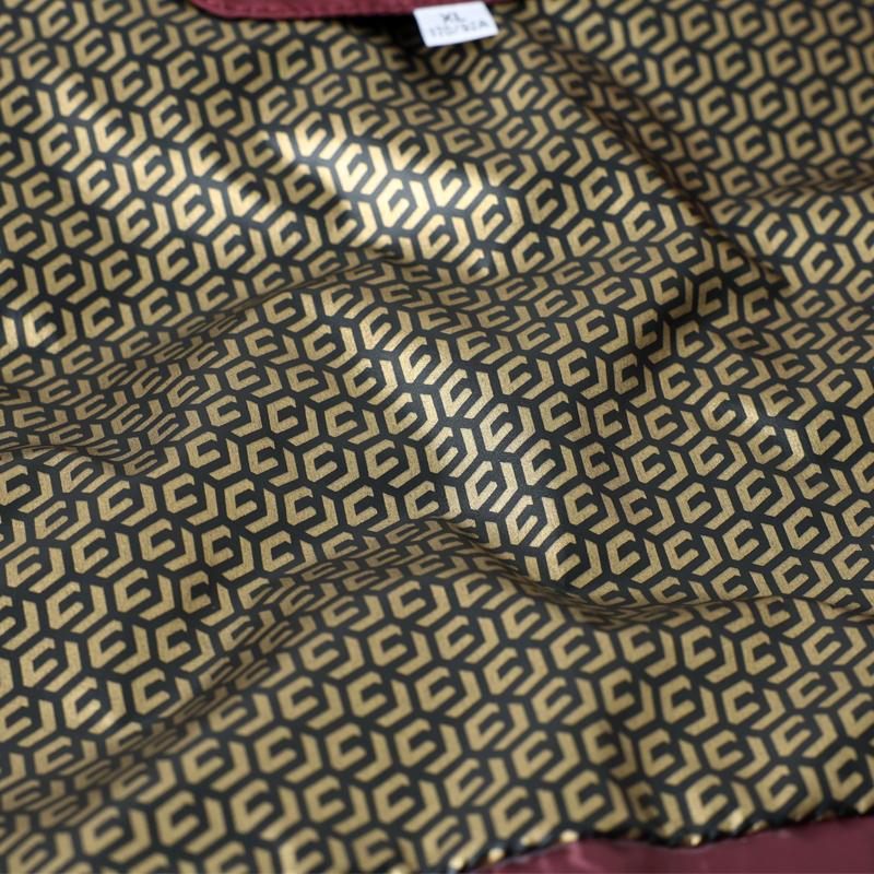 Jachetă Puf Scurtă pentru Femei de Vârstă Mijlocie Mărimi Mari XL-6XL Îmbrăcăminte Exterioară de Iarnă cu Glugă Elegantă Broderie Groasă Caldă Jachete de Puf